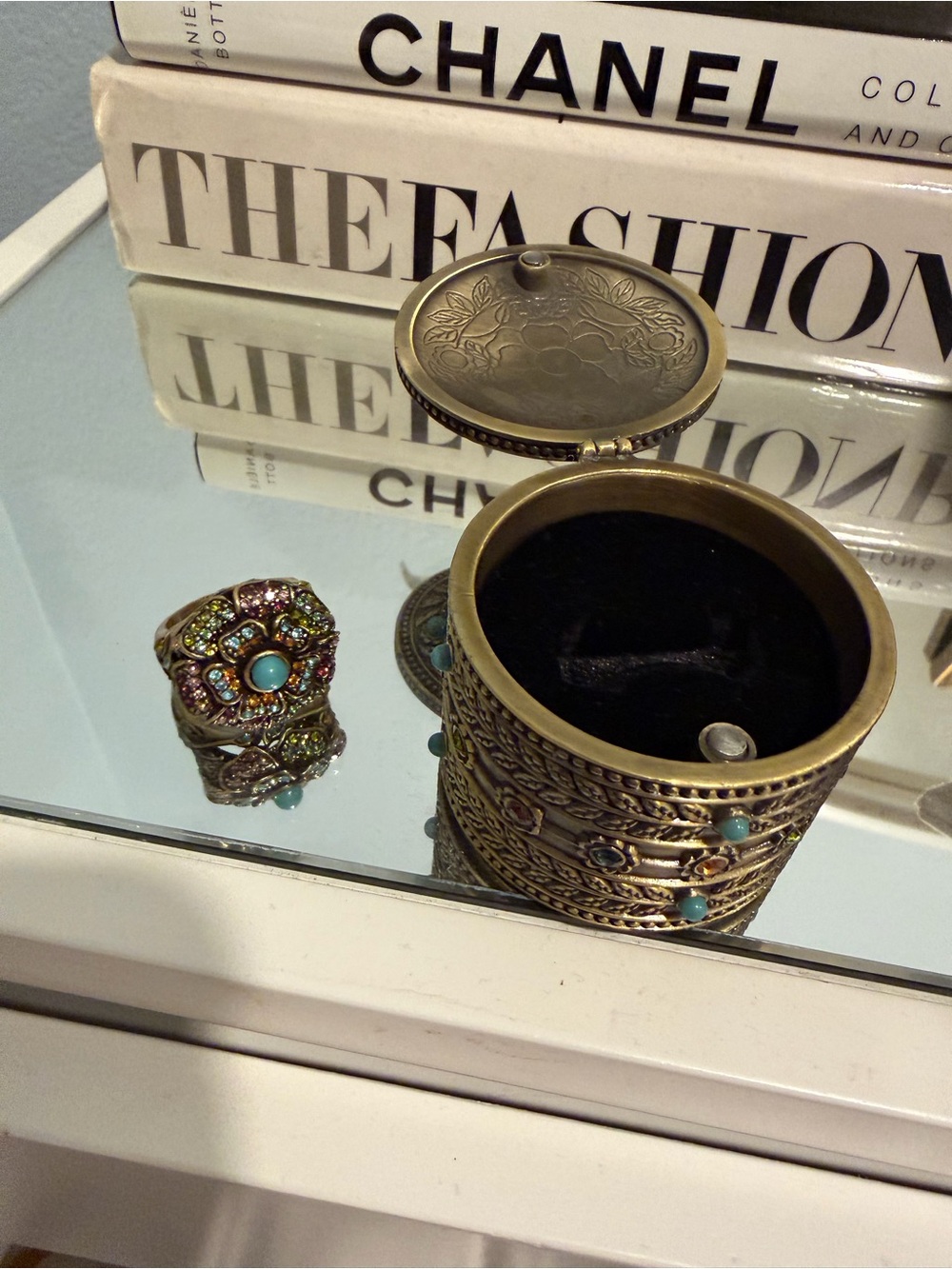 Heidi Daus Trinket Box & Ring Set - Picture 5 of 8